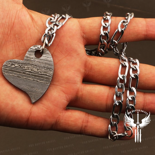 Damascus steel Heart Shape Pendant with Chain Packed in Wooden Box. Pro1845
