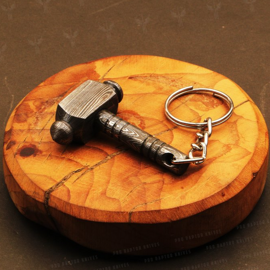 Handmade Damascus steel Sharp Edge Shape Hammer Keychain in Wooden Box. Pro1734