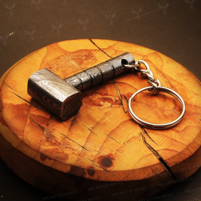 Handmade Damascus steel Edgeless Hammer Shape Keychain in Wooden Box. Pro1735