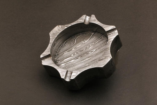 Unique Handmade Damascus steel Ashtray in Edge Design with Rose Wood Box. Pro7001