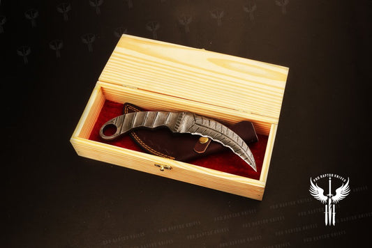 Handmade Damascus Steel Full Tang Karambit Knife Packed in Wooden Box. Pro1707