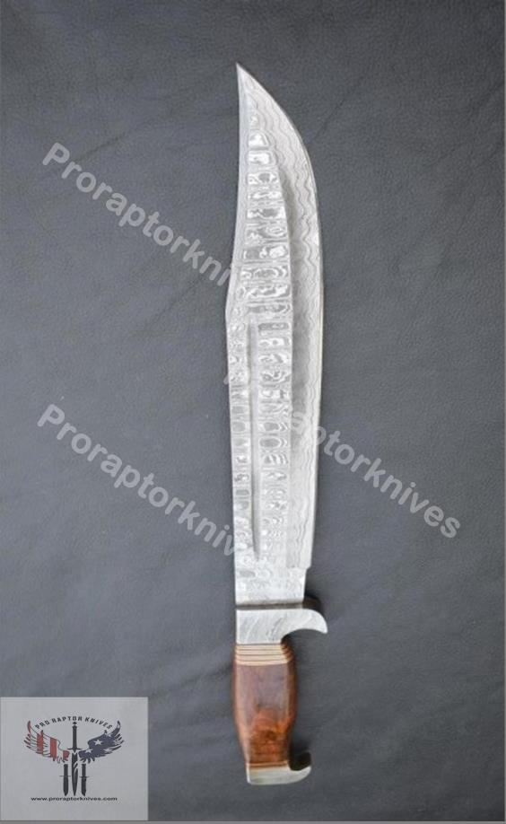 Handmade Damascus Steel Hunting Bowie with Rosewood and Brass lining handle. Pro-Vigoroso1462