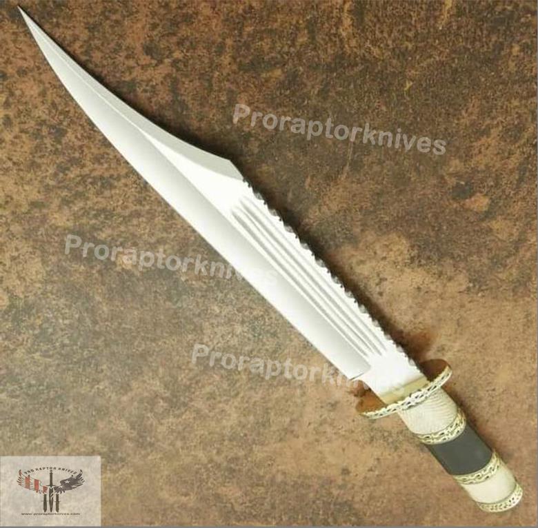 Handmade Damascus Steel Camel Bone Horn Handle Hunting Bowie Knife. Pro-Vigoroso1466