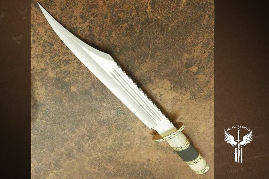 Handmade Damascus Steel Camel Bone Horn Handle Hunting Bowie Knife. Pro-Vigoroso1466