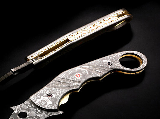Handmade Damascus steel Raindrop Pattern Karambit Shape Folding Knife. Pro1918