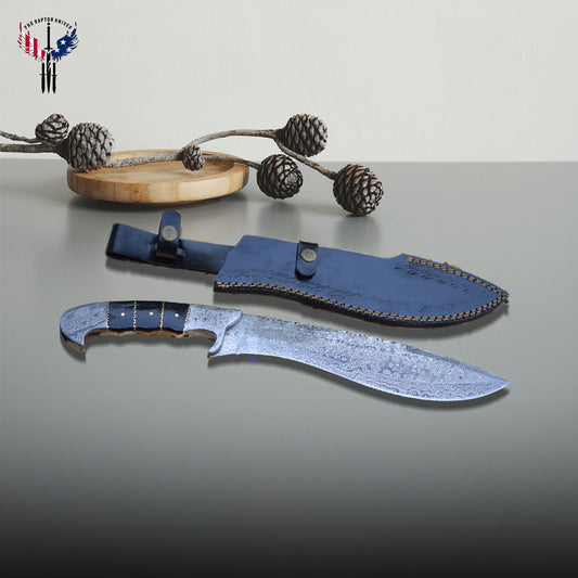 Handmade Damascus Steel Hunting Bowie Knife with Bull Horn Handle. Pro1461