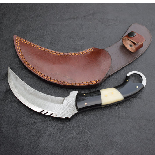 Handmade Damascus steel Karambit Knife with Black Micarta and Off-white Bone Handle. Pro1541