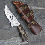 Custom Handmade Damascus Steel Camping Skinner Gear with Lamb Horn Handle. Pro-Tenace1521