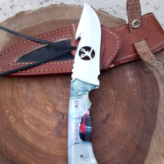 Handmade J2 Steel Cross Cut Camping Gadget with Customized Photo on Handle. Pro1525