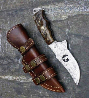 Custom Handmade Damascus Steel Camping Skinner Gear with Lamb Horn Handle. Pro-Tenace1521