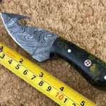 Hand Forged Damascus Steel Camping Skinner Gear with Bull Horne or Resin Handle. Pro-Tenace1524