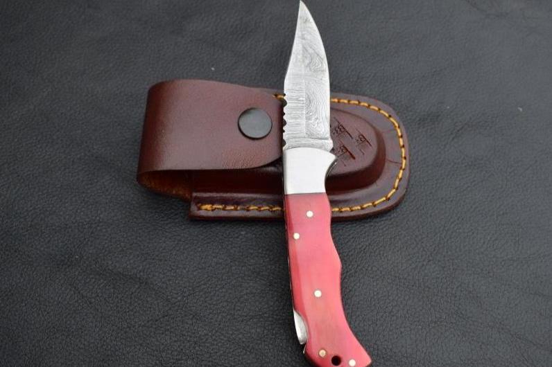 Damascus steel Back Lock Folding Knife with Pink Resin Handle. Pro-Vigoroso1488