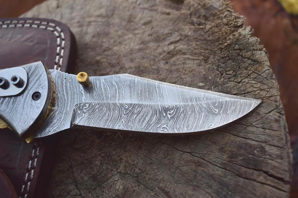 Handmade Damascus Steel Folding Knife along with Engraved Resin Handle. Pro-Vigoroso1481