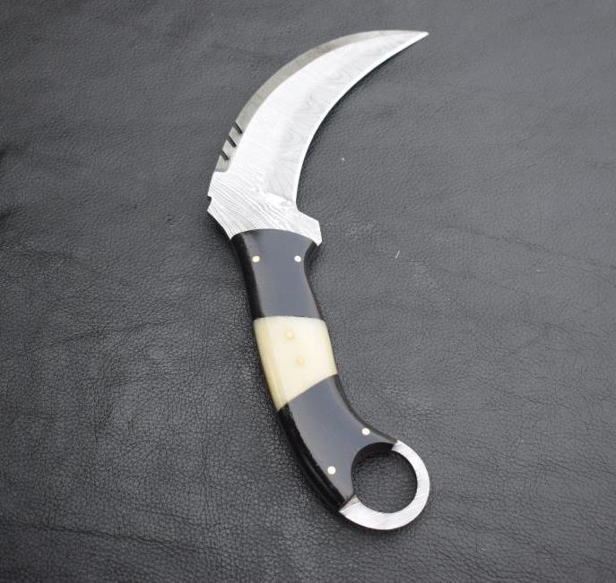 Handmade Damascus steel Karambit Knife with Black & Off-white Handle. Pro-Netto1541