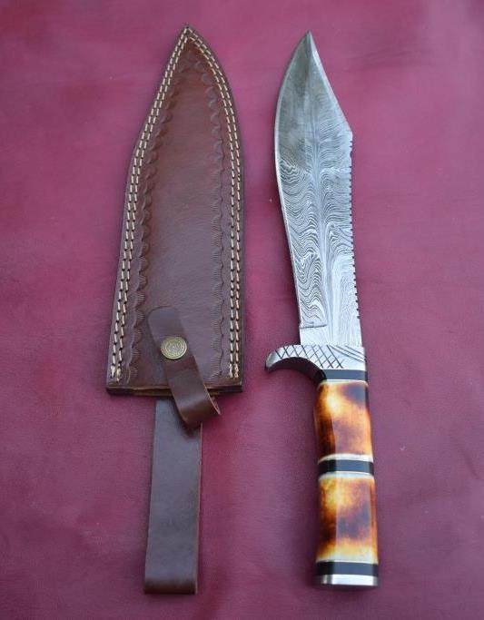 Handmade Damascus Steel Hunting Rambo Bowie Knife With Resin & Bull Horn Handle. Pro-Vigoroso1467