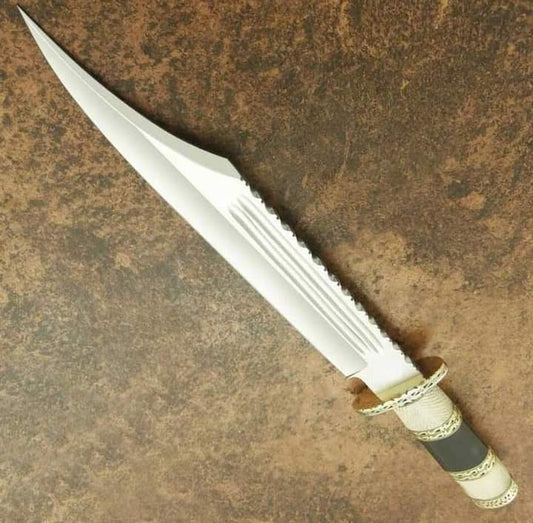 Handmade Damascus Steel Camel Bone Horn Handle Hunting Bowie Knife. Pro1466