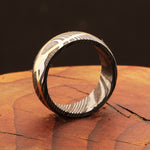 Enthralling Damascus steel Ring with Brass DNA Design Lining. Packed in Special Box. Pro-Regalo7013