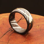 Enthralling Damascus steel Ring with Brass DNA Design Lining. Packed in Special Box. Pro-Regalo7013