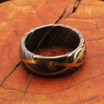 Enthralling Damascus steel Ring with Brass DNA Design Lining. Packed in Special Box. Pro-Regalo7013