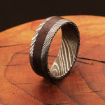 Beguiled Damascus Steel Ring with Dark Wood Inlay between Edges Packed in Special Box.Pro-Regalo7015