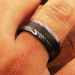 Beguiled Damascus Steel Ring with Dark Wood Inlay between Edges Packed in Special Box.Pro-Regalo7015