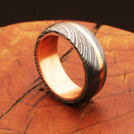 Captivated Brass Barrel Damascus Steel Ring with Embedded Brass Line.Pro-Regalo7017