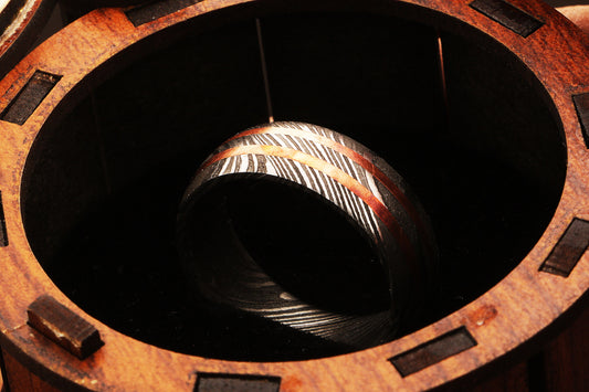 Enthralling Damascus Steel Ring with Embedded Brass Lines Packed in Special Box. Pro7020