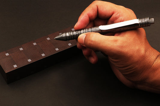 Hand forged Damascus steel ballpoint Pen with Splines Button. Pro7008