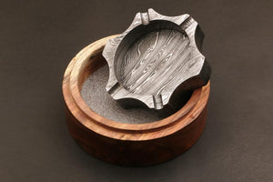 Unique Handmade Damascus steel Ashtray in Edge Design with Rose Wood Box. Pro-Capolavoro7001