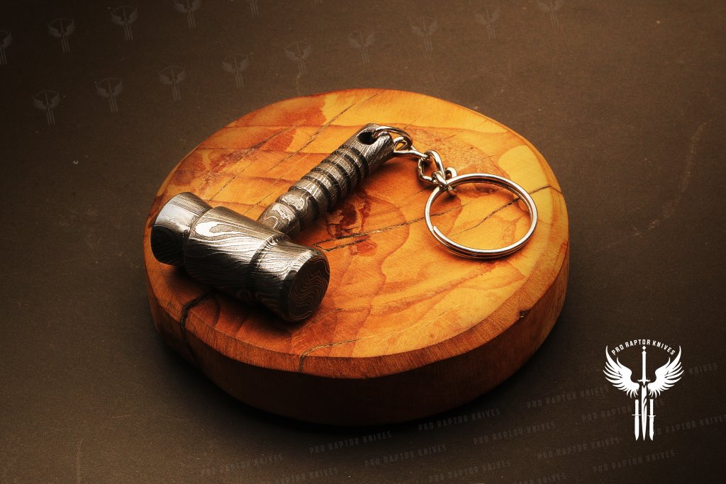 Handmade Damascus steel Gavel Hammer Keychain. Buy One Get One Free in a Ash wood Gift Box. Pro-Hermoso1732