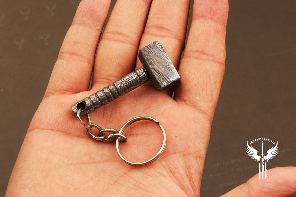 Handmade Damascus steel Thor Hammer Keychain. Buy One Get One Free in a Ash wood Gift Box. Pro-Hermoso1731