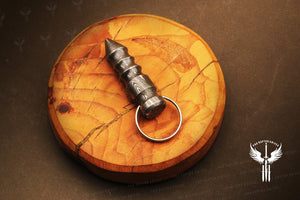 Handmade Damascus steel Multi Thread Bullet Keychain. Buy One Get One Free in a Ash wood Gift Box. Pro-Hermoso1730