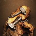 Handmade Damascus steel Sharp Edge Shape Hammer Keychai. Buy One Get One Free in a Ash wood Gift Box. Pro-Hermoso1734