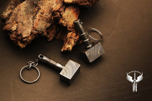 Handmade Damascus steel Thor Hammer Keychain. Buy One Get One Free in a Ash wood Gift Box. Pro-Hermoso1736