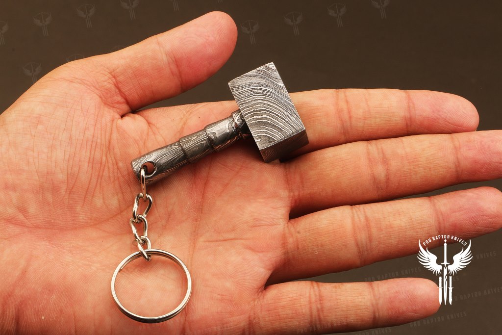 Handmade Damascus steel Thor Hammer Keychain. Buy One Get One Free in a Ash wood Gift Box. Pro-Hermoso1736