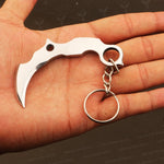 Handmade J2 steel Karambit Shaped Keychain. Buy One Get One Free in a Ash wood Gift Box. Car Gadgets.  Pro-Capolavoro1838