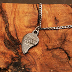 Handmade Damascus steel Leaf shaped Pendant. Packed in Ash Wood Gift Box. Pro-Capolavoro1841