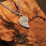 Handmade Damascus steel Leaf shaped Pendant. Packed in Ash Wood Gift Box. Pro-Capolavoro1841