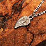 Handmade Damascus steel Leaf shaped Pendant. Packed in Ash Wood Gift Box. Pro-Capolavoro1841