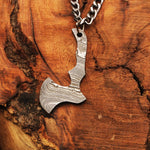 Damascus steel Axe Shaped Necklace Packed in Ash wood Gift Box. Pro-Capolavoro1843