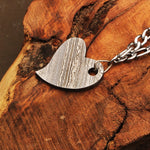 Damascus steel Heart shaped Necklace Packed in Ash wood Gift Box . Pro-Capolavoro1845