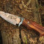 Handmade Copper Damascus Steel Camping Skinner with Gut Hook and Wood Handle. Pro-Tenace1602