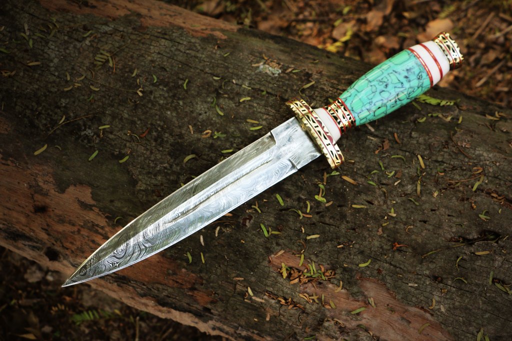 Handmade Damascus steel Dagger Knife with Gemstone Type Handle. Pro-Diese1606