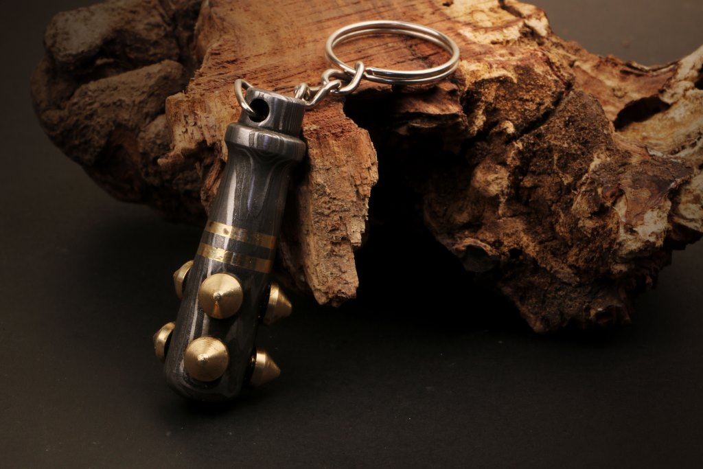 Handmade Damascus Steel Base Ball Bat Keychain. Pro-Hermoso1570