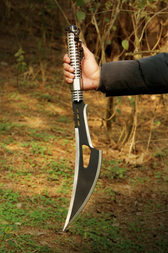 Handmade Traditional Viking Powder Coated long Metal Handle Axe Camping Gear.  Free Damascus Steel Ring. Pro-Bello1891